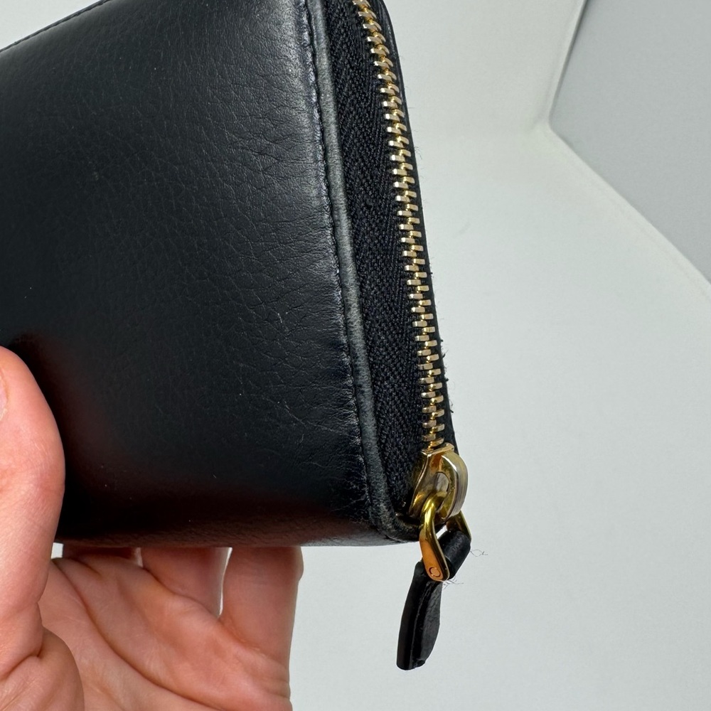 Preloved Prada Black Zip-Around Wallet with Gold Accents - Picture 7 of 16
